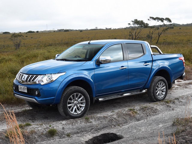 Tư vấn - Thị trường bán tải tháng 1/2017: Triton và Colorado bứt phá