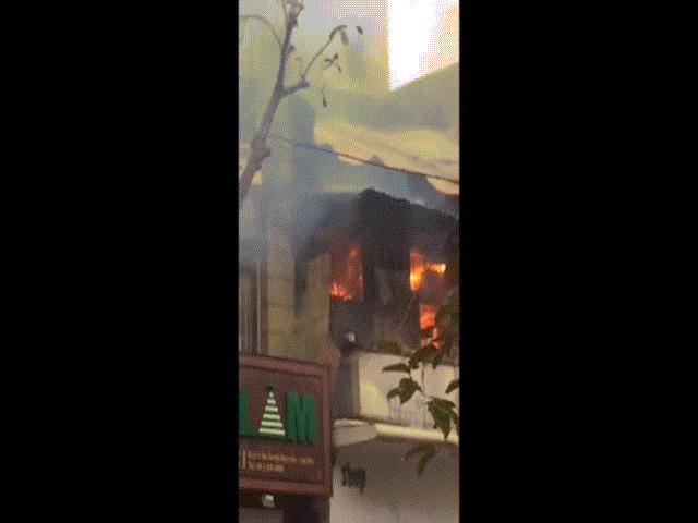 Tin tức trong ngày - Cháy lớn ở phố cổ Hà Nội, một người tử vong