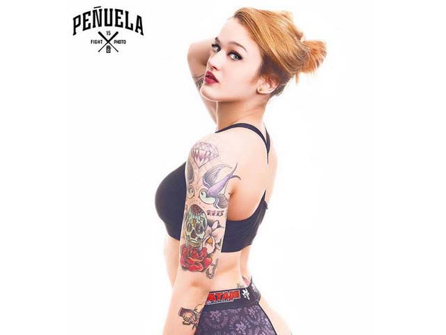 Thể thao - Nữ võ sĩ xăm trổ: "Hổ báo" nhưng xinh đẹp, gợi cảm