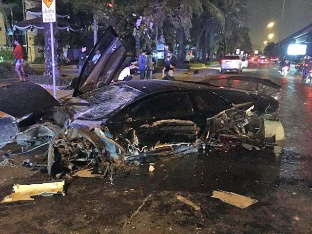 Thế giới - Thái Lan: Mượn siêu xe 25 tỉ, phá tan tành trong chốc lát