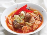 Ẩm thực - Canh kim chi thịt bò giữ nhiệt ngày đông