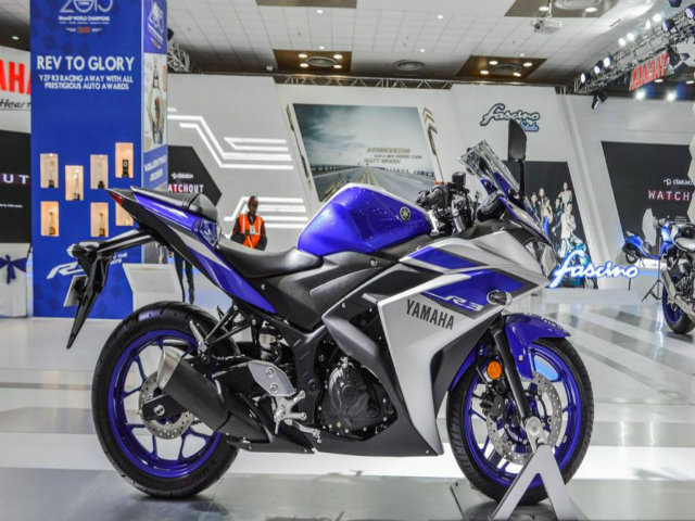 Vừa ra mắt tại Việt Nam Yamaha R3 đã có bản mới trên thế giới