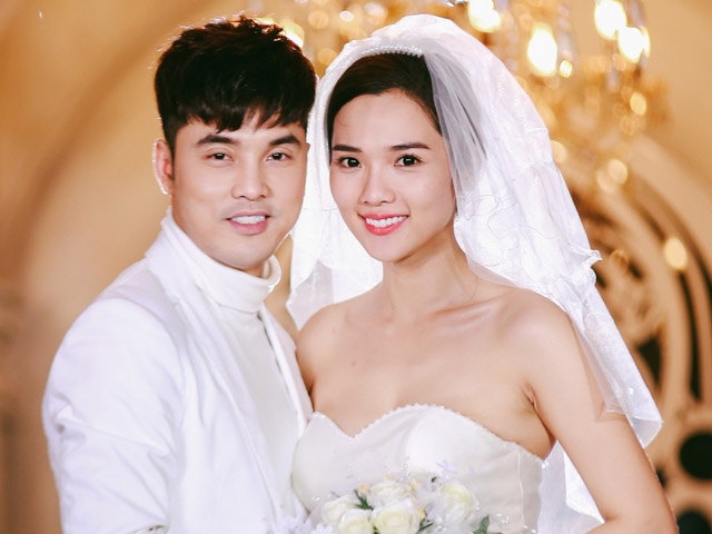 Ca nhạc - MTV - Vợ chồng Ưng Hoàng Phúc ngọt ngào diễn cảnh cưới