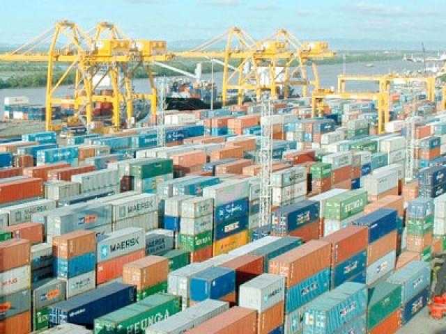 Tài chính - Bất động sản - &quot;Hải Phòng thu phí cảng biển hợp pháp nhưng mức thu hơi cao&quot;