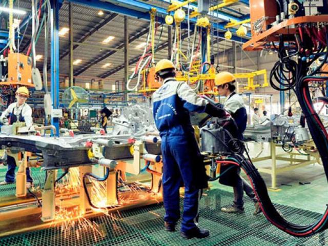 Tài chính - Bất động sản - Ô tô Ấn Độ giá 84 triệu chưa đè bẹp giấc mơ ô tô Việt