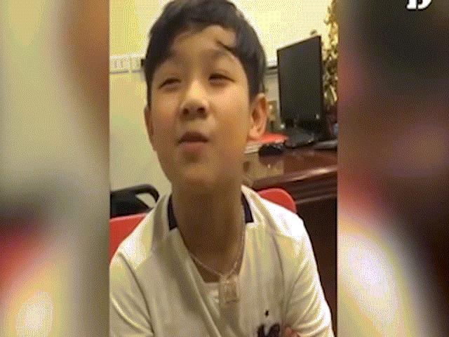 Bạn trẻ - Cuộc sống - Giật mình cậu bé 8 tuổi quyết bỏ vợ xấu "xúc phạm người nhìn"