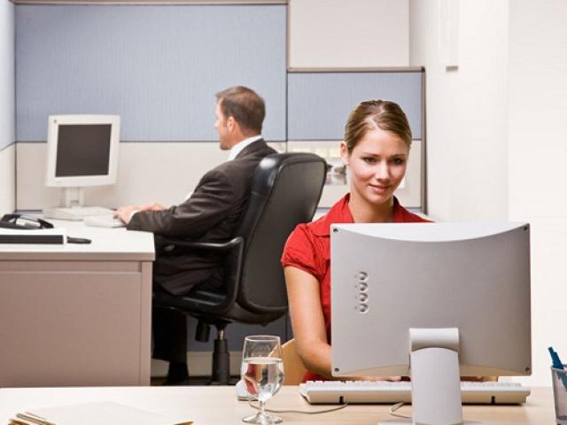 Sức khỏe đời sống - 5 thói quen xấu cần bỏ ngay của dân văn phòng