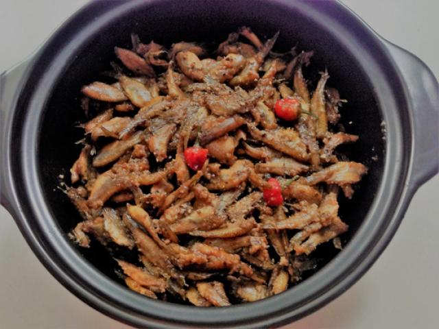 Ẩm thực - Nhớ lắm cá lòng tong kho tiêu