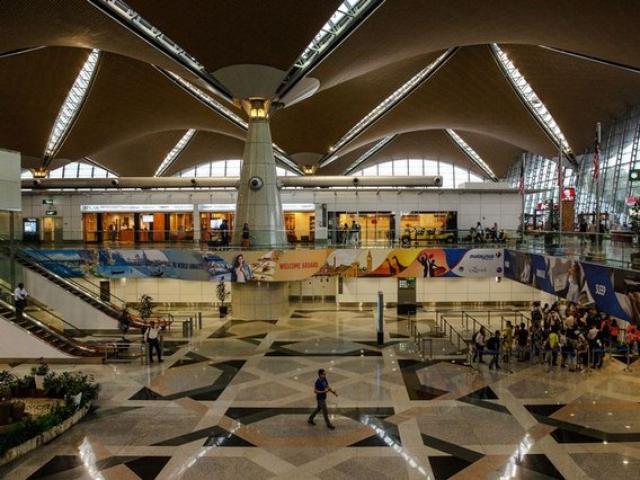 Vụ Kim Jong-nam: Malaysia "rửa" sân bay