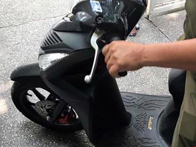 Pháp luật - Trộm xong, chở nạn nhân đi trình báo