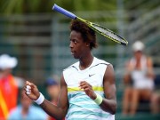 Thể thao - Tennis: Ngã ngửa với pha gặt đập liên hợp của “Gã hề”