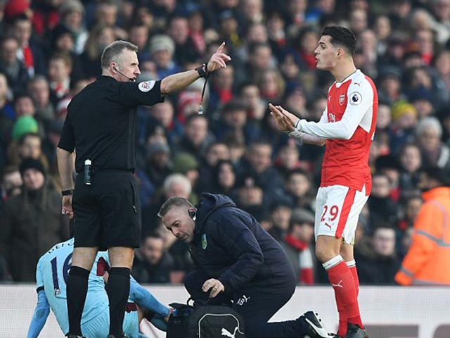 Bóng đá - Arsenal 10 người thắng nhiều hơn thua: Ai nói bản lĩnh kém