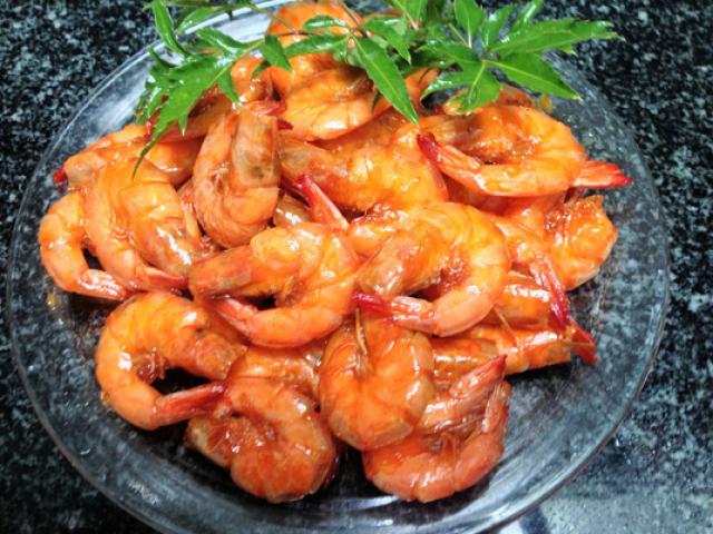 Ẩm thực - Tôm rim nước dừa: Vét cơm chứ chẳng chơi!