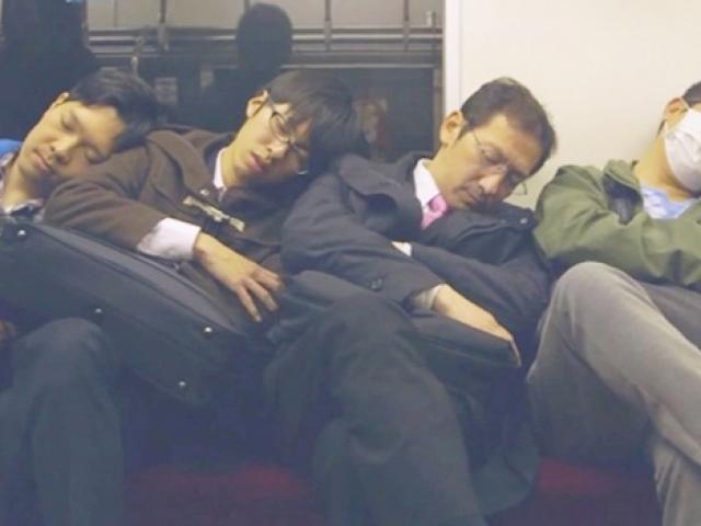 Thế giới - Báo Nhật khuyên dân sang VN học tập cách ngủ trưa