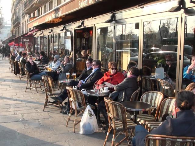 Thế giới - Từ "loạn vỉa hè" Việt Nam nhìn sang cà phê vỉa hè Paris