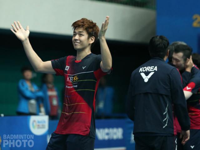 Thể thao - "Soái ca cầu lông" trở lại mạnh mẽ "đốt cháy" cầu trường