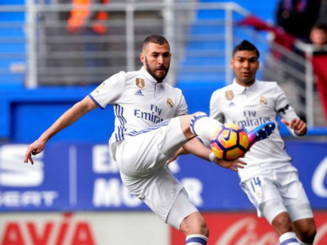 Bóng đá - Real thắng lớn: Zidane "quên" Ronaldo, tâng bốc Benzema