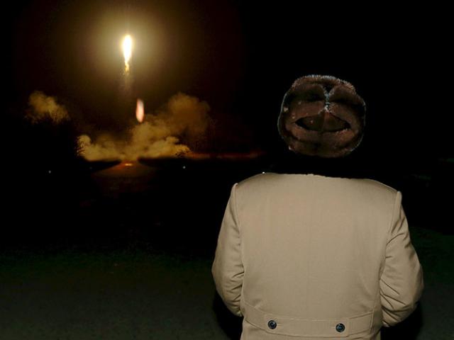 Thế giới - Triều Tiên bắn cả loạt tên lửa vào vùng biển của Nhật