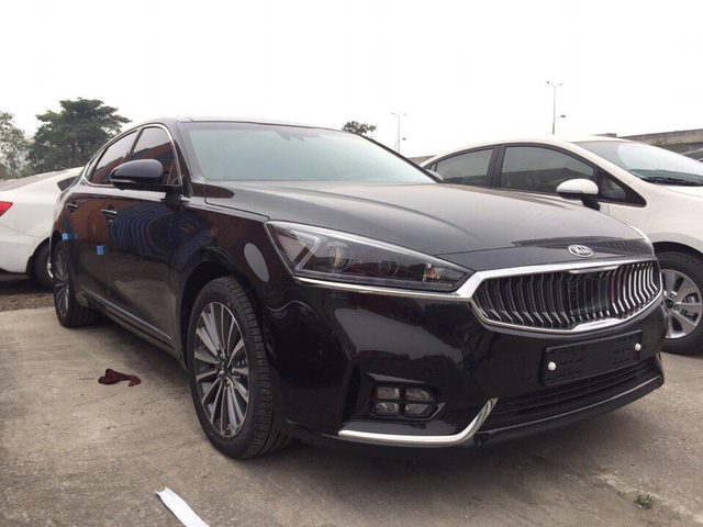 Tin tức ô tô - Kia K7 2017 giá 1,8 tỷ đồng về Việt Nam