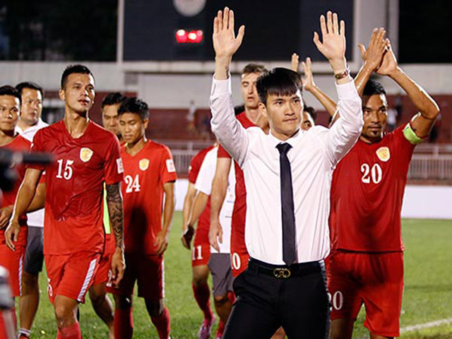 Bóng đá - Sếp Công Vinh có lên đỉnh cùng vụ thưởng “tiền tấn”?