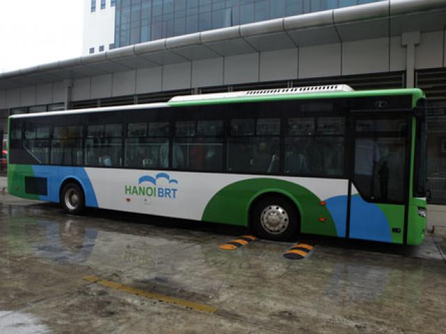 Buýt nhanh BRT Hà Nội có giá hơn 5 tỷ mỗi xe