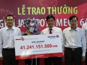 Tin tức trong ngày - Một phụ nữ miền Tây nhận giải jackpot “khủng” ngay dịp 8/3