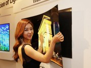 Thời trang Hi-tech - LG trình làng TV OLED dán tường siêu mỏng