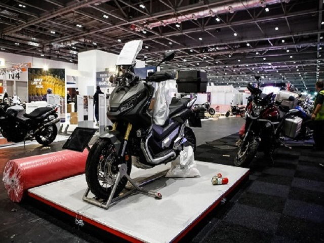 Thế giới xe - Điểm danh xe Adventure "quyến rũ nhất" tại triển lãm ở London