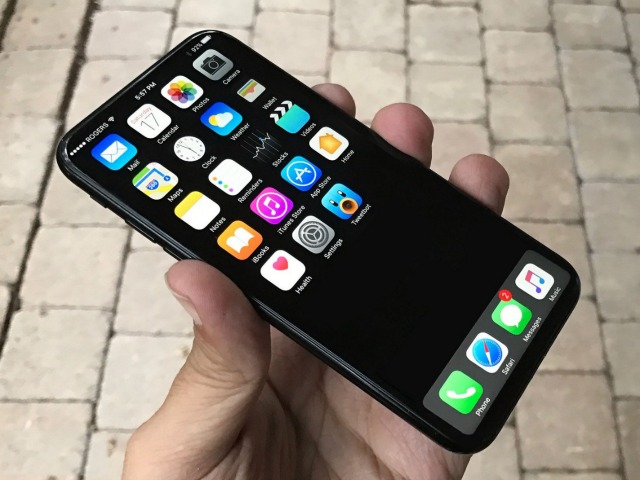 Dế sắp ra lò - iPhone 8 bị đội giá, nhưng vẫn phá kỷ lục doanh thu của Apple