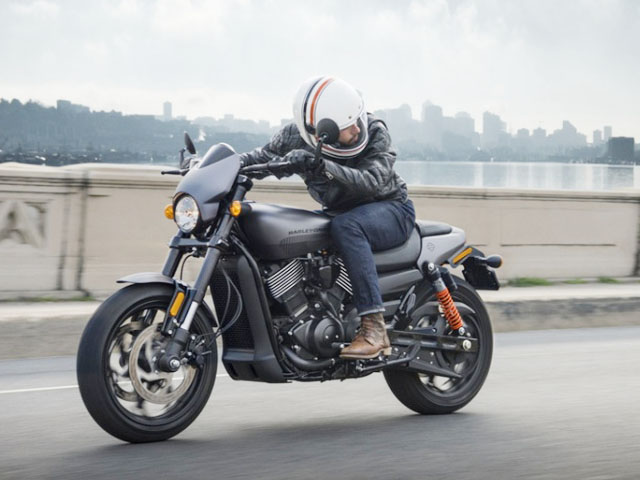 Thế giới xe - Mê mẩn trước Harley-Davidson Street Rod 2017