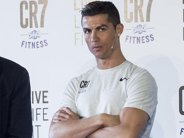Bóng đá - Vụ Ronaldo trốn thuế “chìm xuồng”: Thế lực ngầm bao che