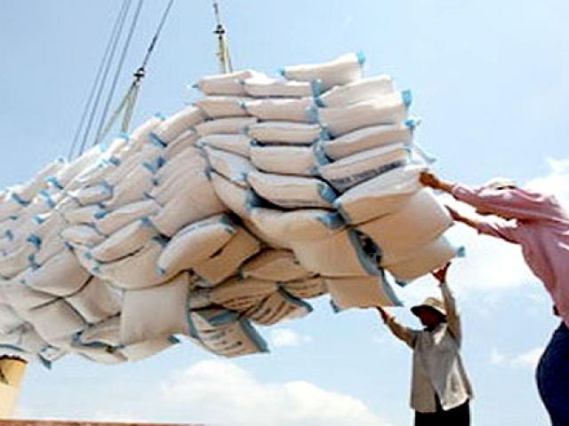 Thị trường - Tiêu dùng - Vụ "xin giấy phép xuất khẩu gạo mất 20.000 USD": Bịa đặt