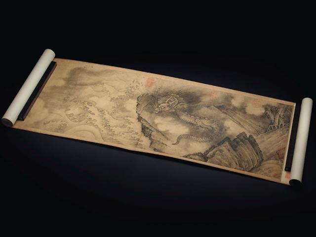 Bức họa quý hiếm của Càn Long được bán giá 112 tỷ đồng