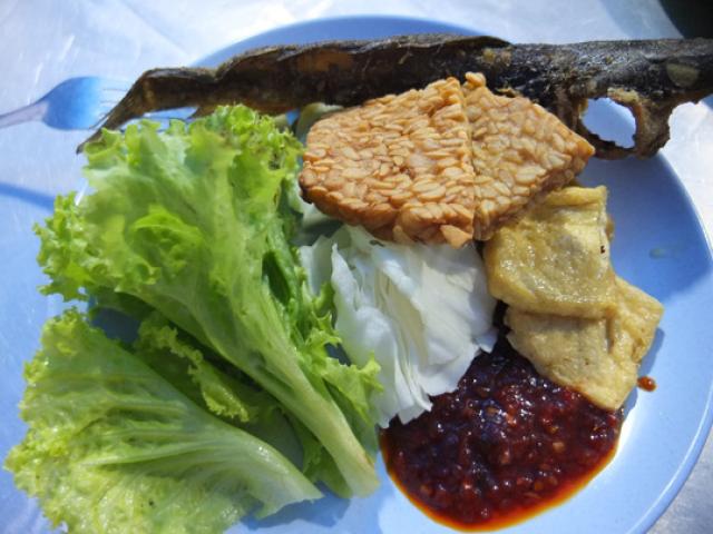 Ẩm thực - Những món bình dân phải thử khi đến Indonesia