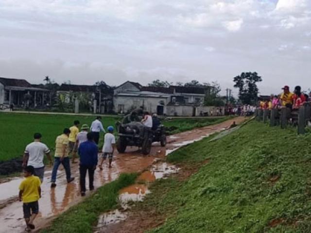 Tin tức trong ngày - Đi chăn trâu, sét đánh chết cả chủ lẫn trâu