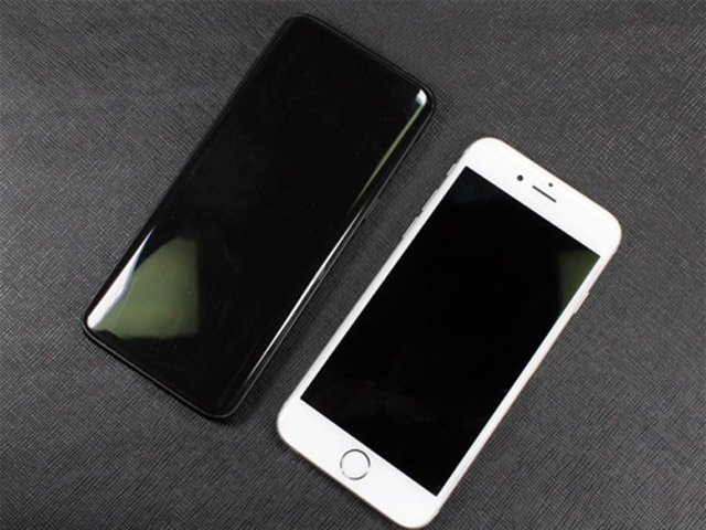 Dế sắp ra lò - Ảnh “nóng” Samsung Galaxy S8 đọ dáng iPhone 7
