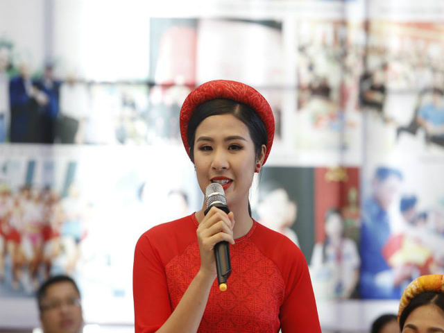 Thể thao - Hoa hậu Ngọc Hân tranh tài giải Việt dã toàn quốc