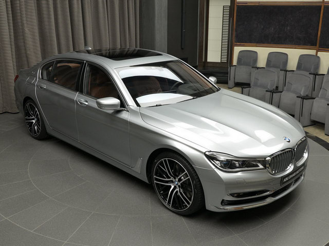 Tư vấn - BMW 760Li xDrive V12 Excellence: Vừa mạnh, vừa sang