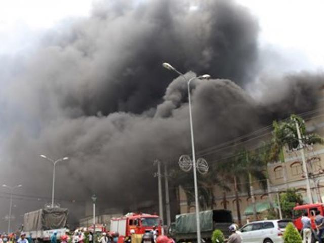 Tin tức trong ngày - Nhân chứng thất thần kể chuyện 'bà hỏa' tấn công KCN Trà Nóc 1