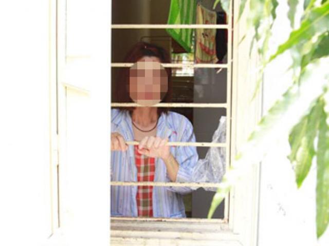 Tin tức trong ngày - Người phụ nữ xinh đẹp suốt 20 năm sống trong "địa ngục" với kẻ đồi bại