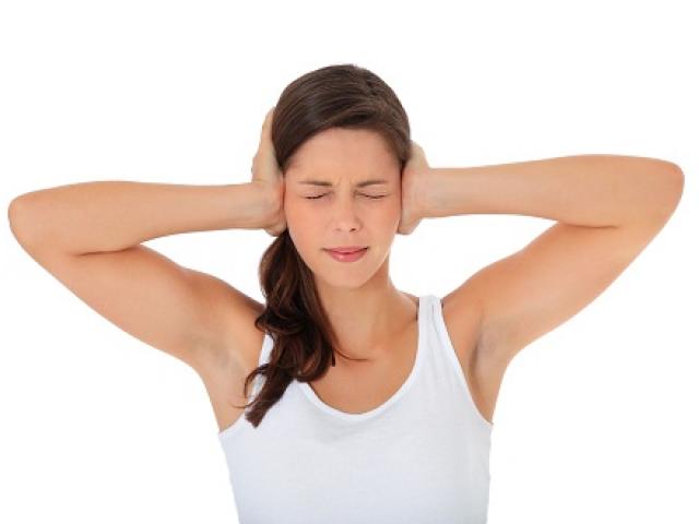 Sức khỏe đời sống - Điện thoại di động "tác nhân" gây ù tai