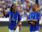 Bóng đá - Tay chơi sân cỏ, Ronaldinho không đủ tuổi so với Ro &quot;béo&quot;