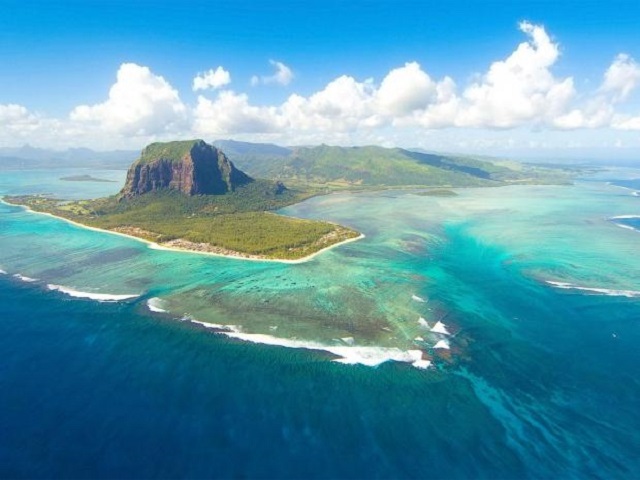 Công nghệ thông tin - Đại dương thực sự sâu bao nhiêu?