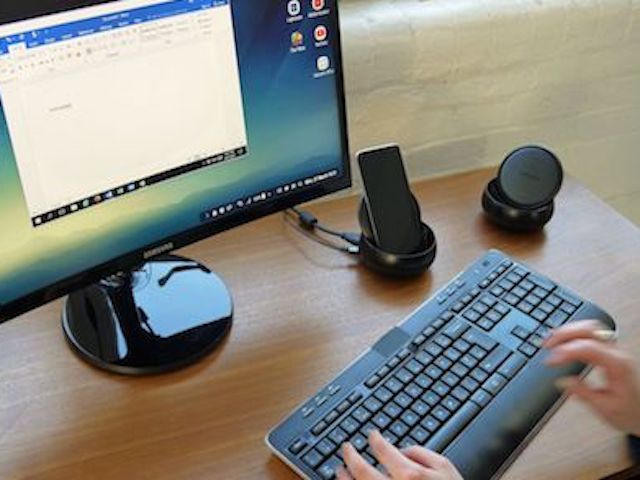 Công nghệ thông tin - Samsung Dex Station: Thiết bị "hô biến" Galaxy S8 thành PC