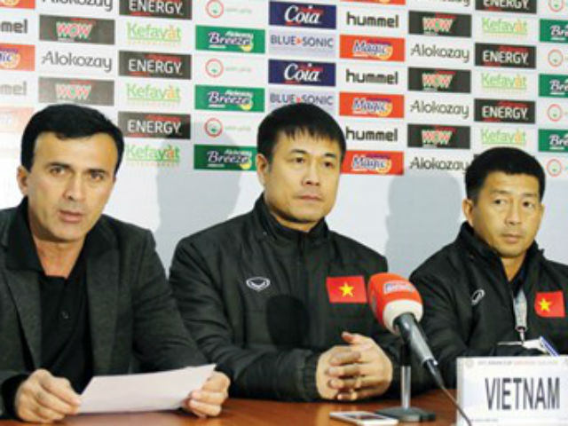 Bóng đá - Một năm cầm quân của HLV Hữu Thắng