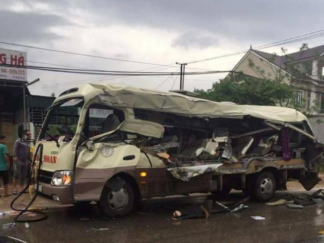 Tin tức trong ngày - 2 vụ tai nạn thảm khốc liên tiếp trên QL48, 6 người tử vong