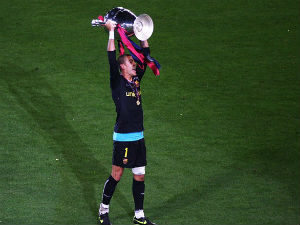 Bóng đá Ngoại hạng Anh - SAO NHA nhiều danh hiệu nhất: Số 1 là... Valdes