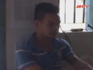 Video An ninh - Nhóm côn đồ vác mã tấu đi hành hung công an xã