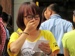 Bạn trẻ - Cuộc sống - “Hâm mộ sao Hàn chẳng ảnh hưởng gì tương lai đất nước"