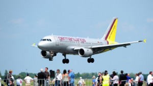 Tin tức trong ngày - Máy bay Germanwings hạ cánh khẩn vì hành khách hoảng loạn